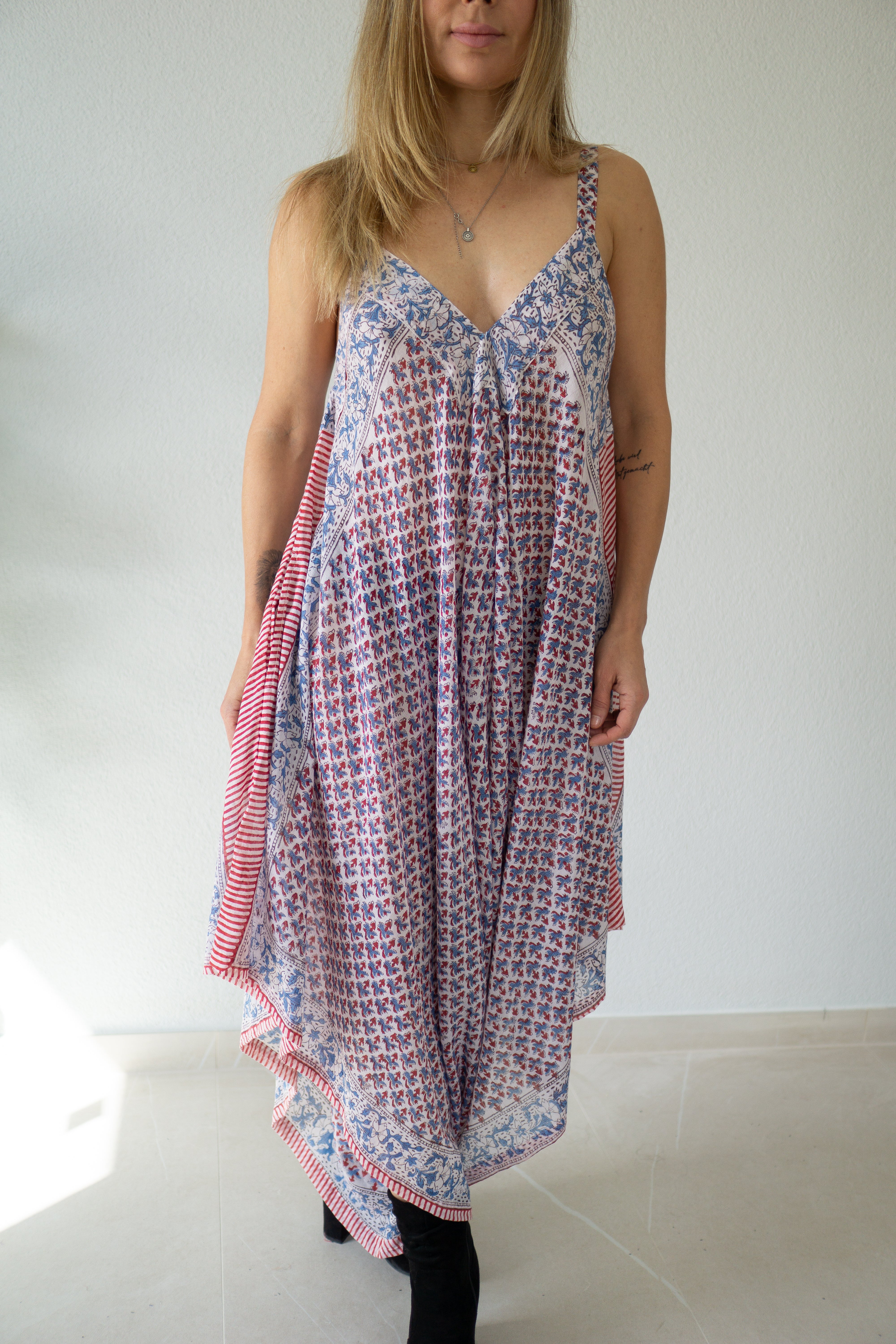 Roselyn Flow handbedrucktes Kleid