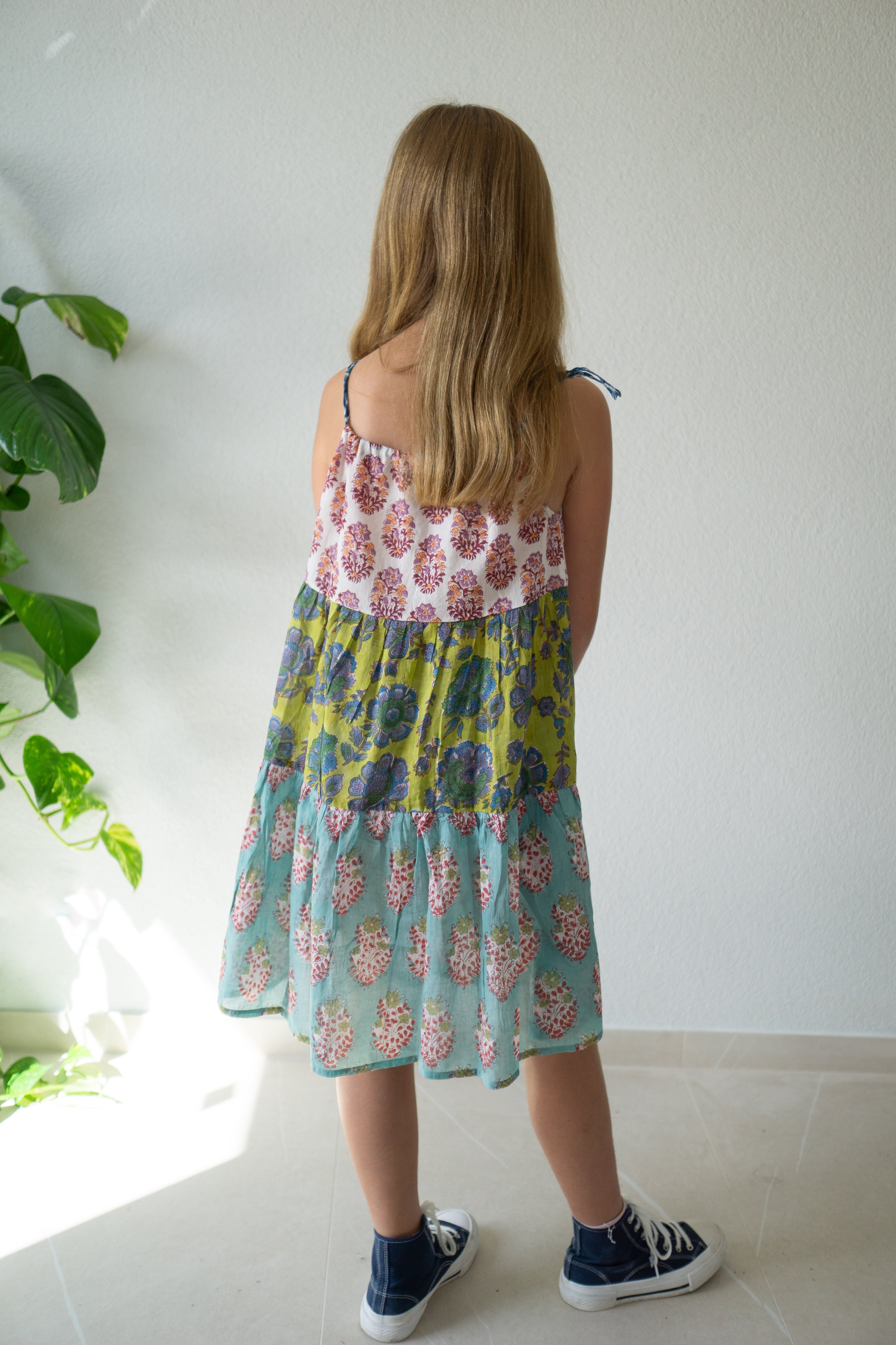 Petal Parade Handbedrucktes Kleid