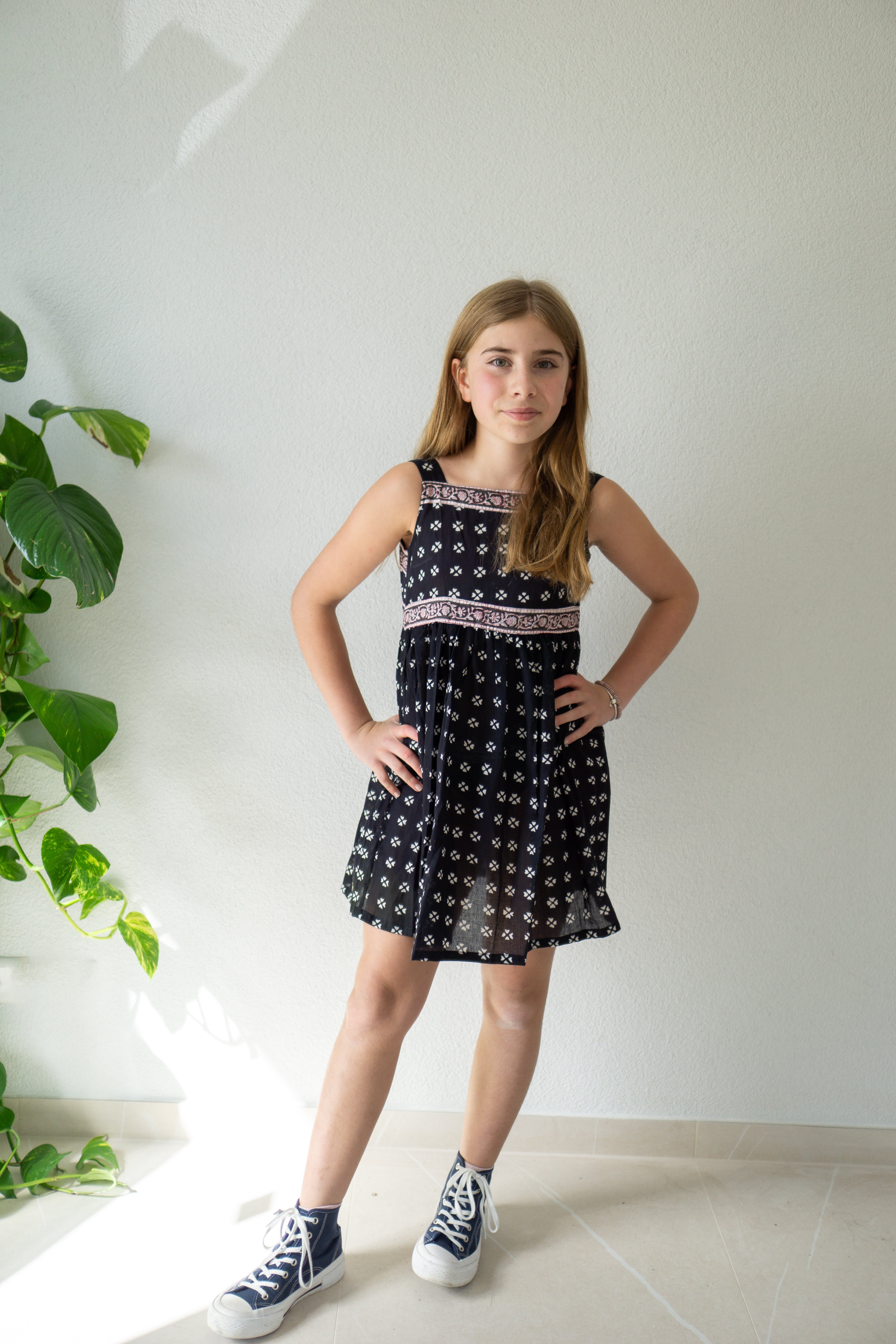 Black Dahlia handbedrucktes Kleid
