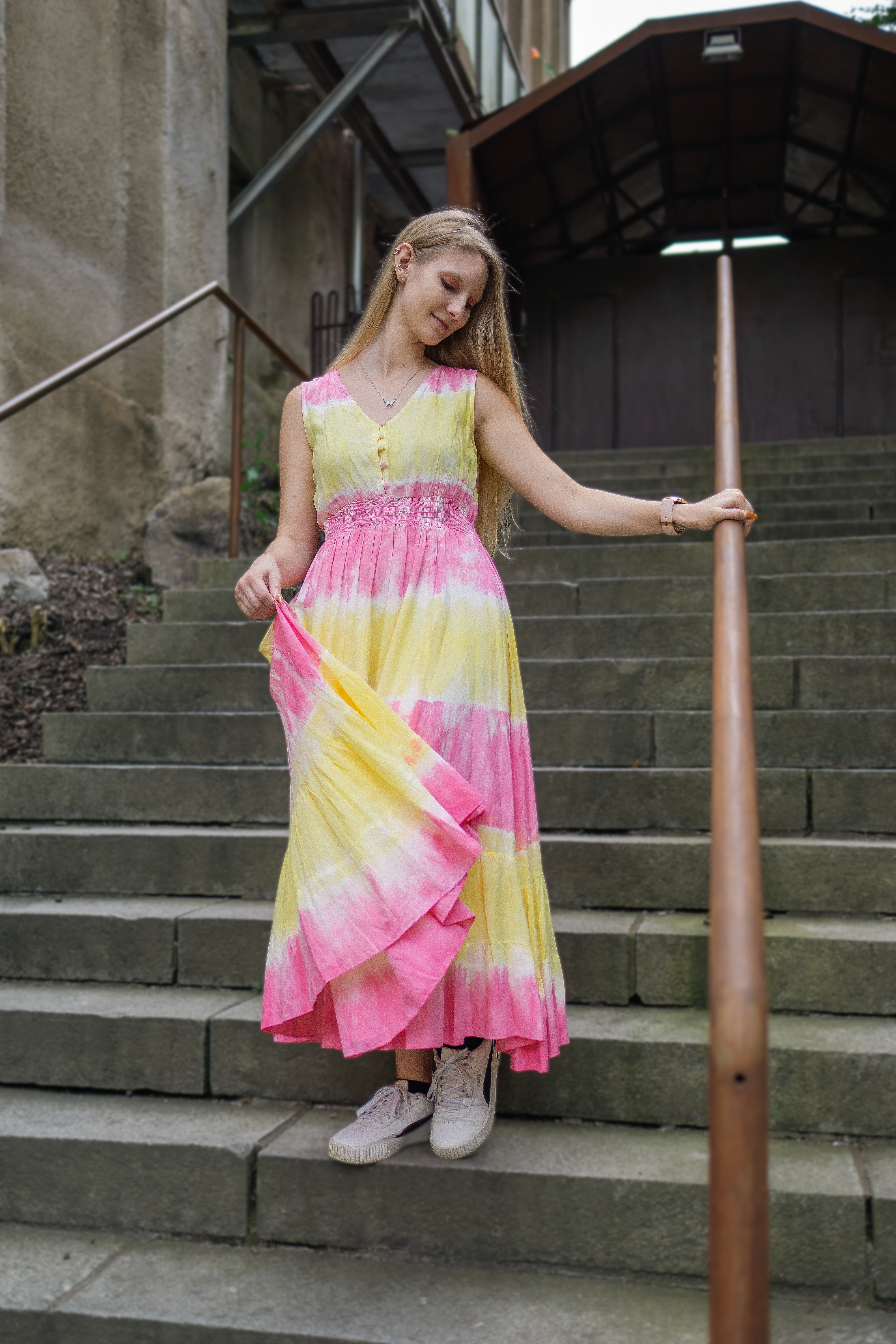 Vibrant Horizon Kleid
