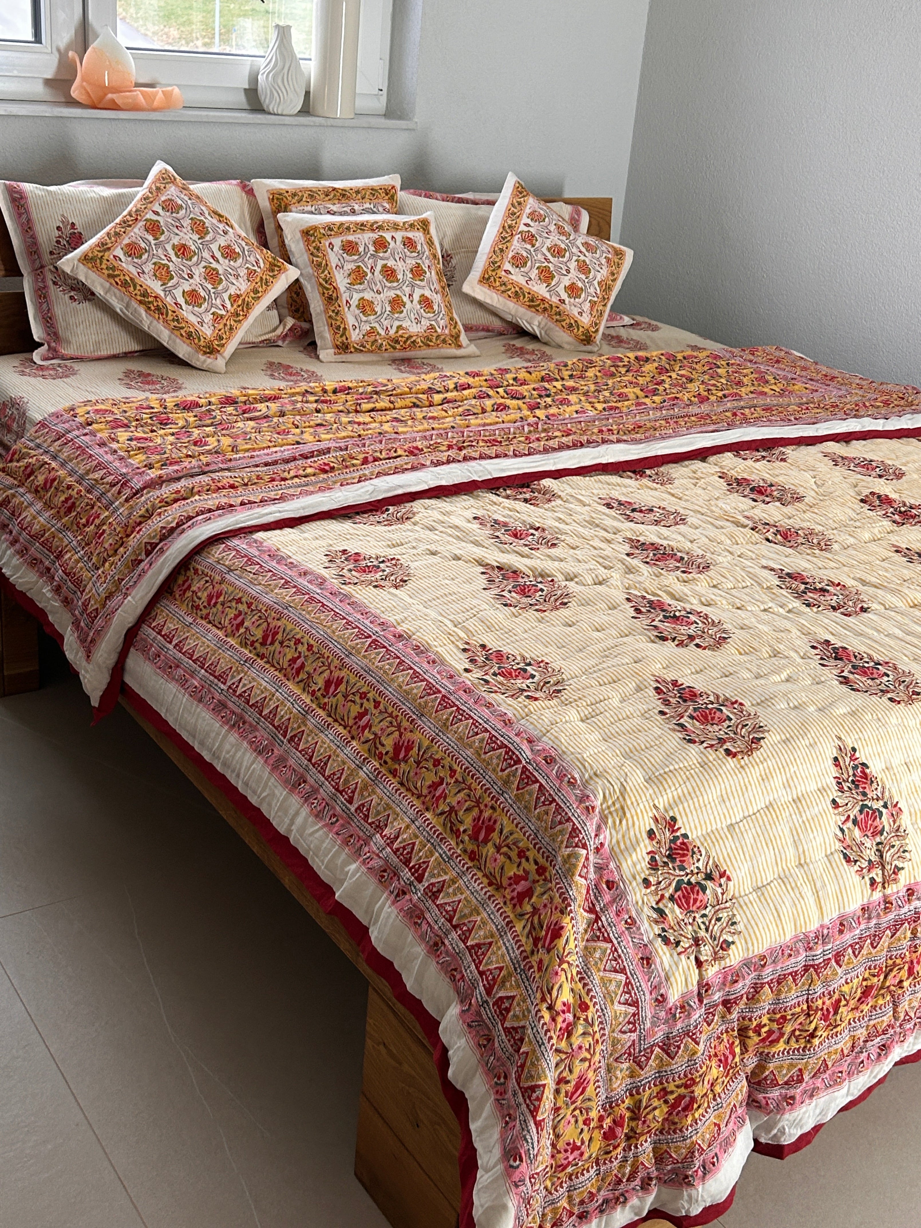Handbedruckte Wendesteppdecke (Doppelbett)