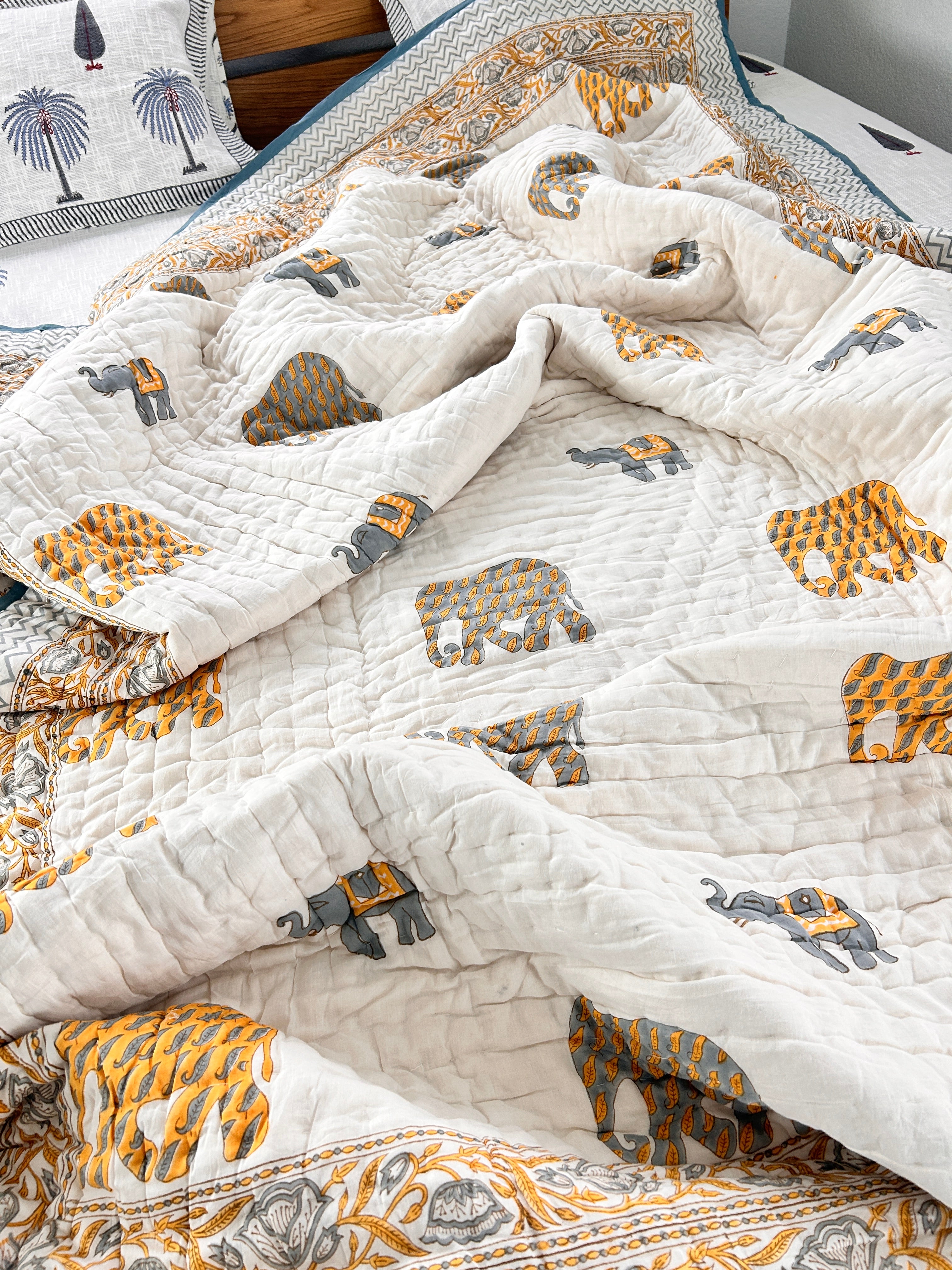 Handblockdruck Wendesteppdecke (Doppelbett) – Elefant & Palme