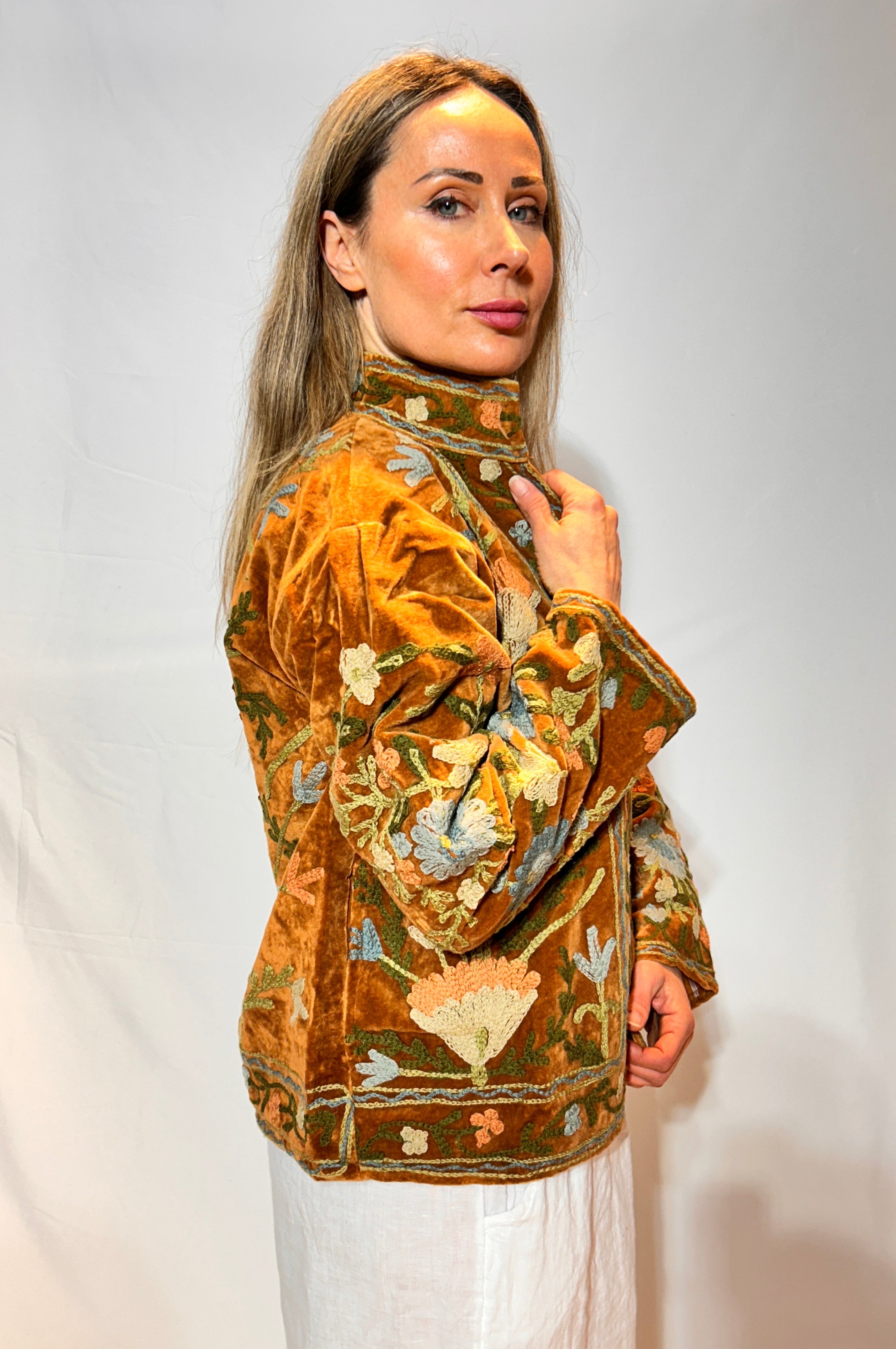 Suzani Velvet Jacket – Amber Harvest Bloom