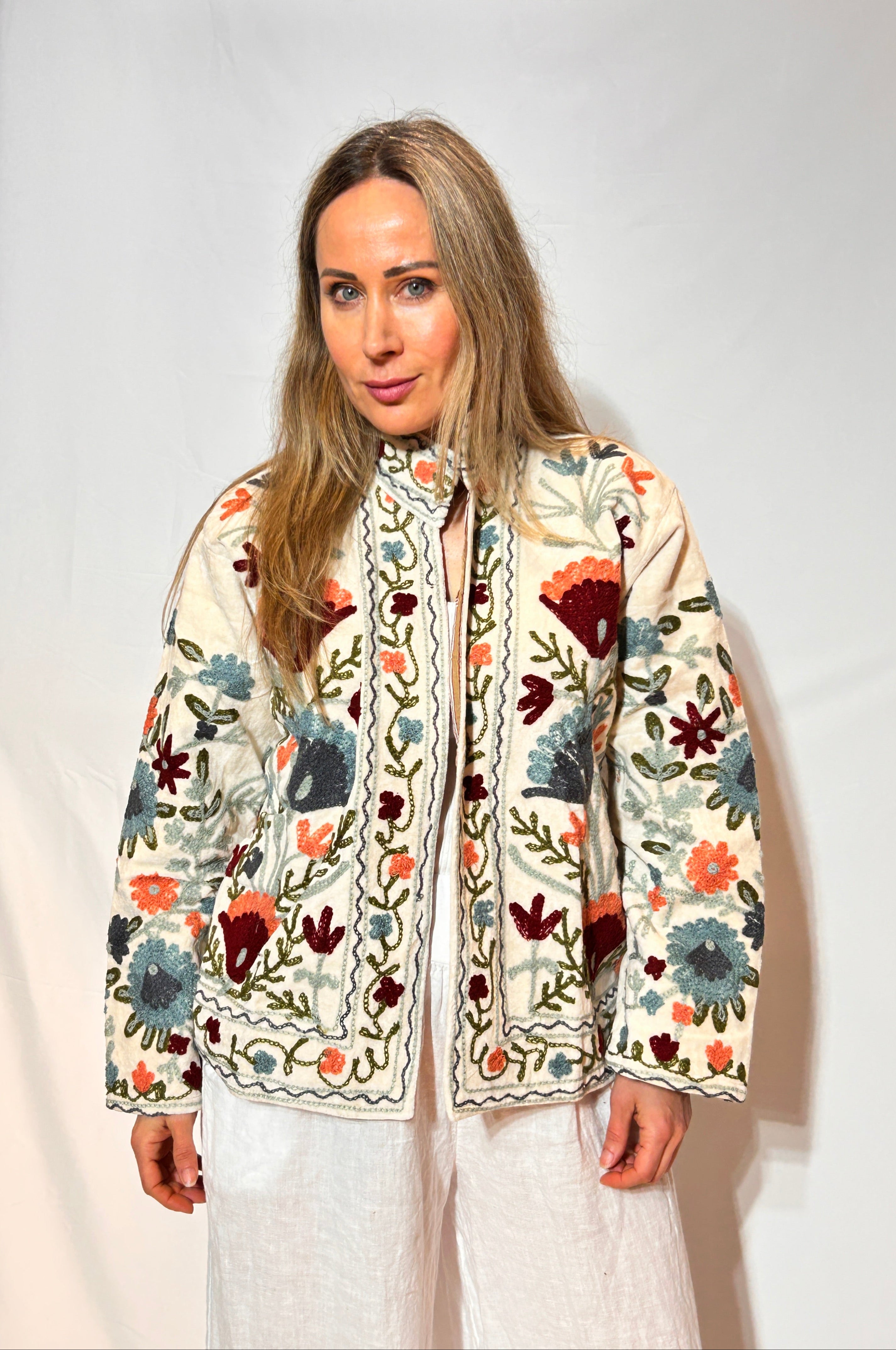 Suzani Velvet Jacket – Ivory Wildflower Garden