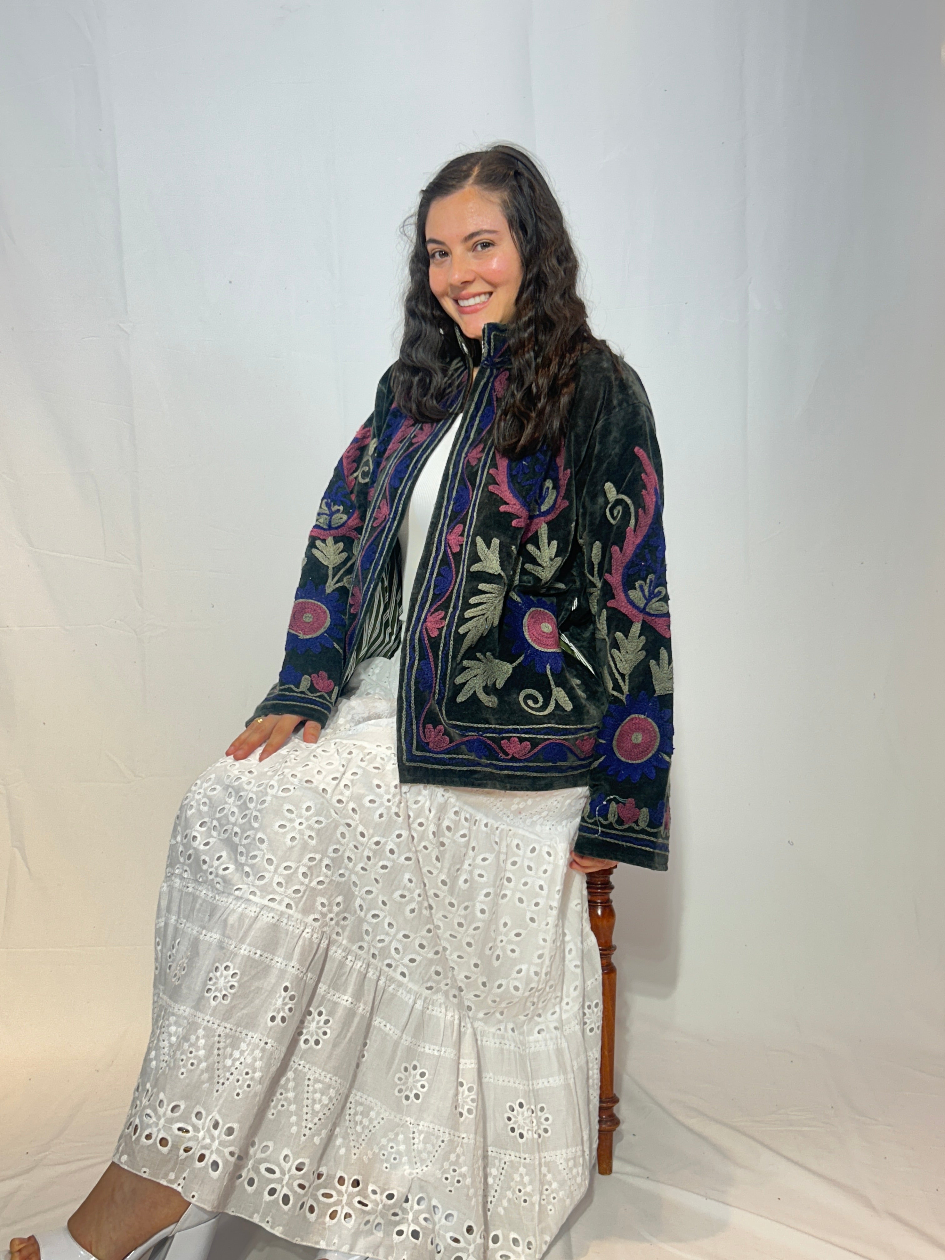 Suzani Hand-Embroidered Velvet Jacket – Forest Green & Pink Bloom