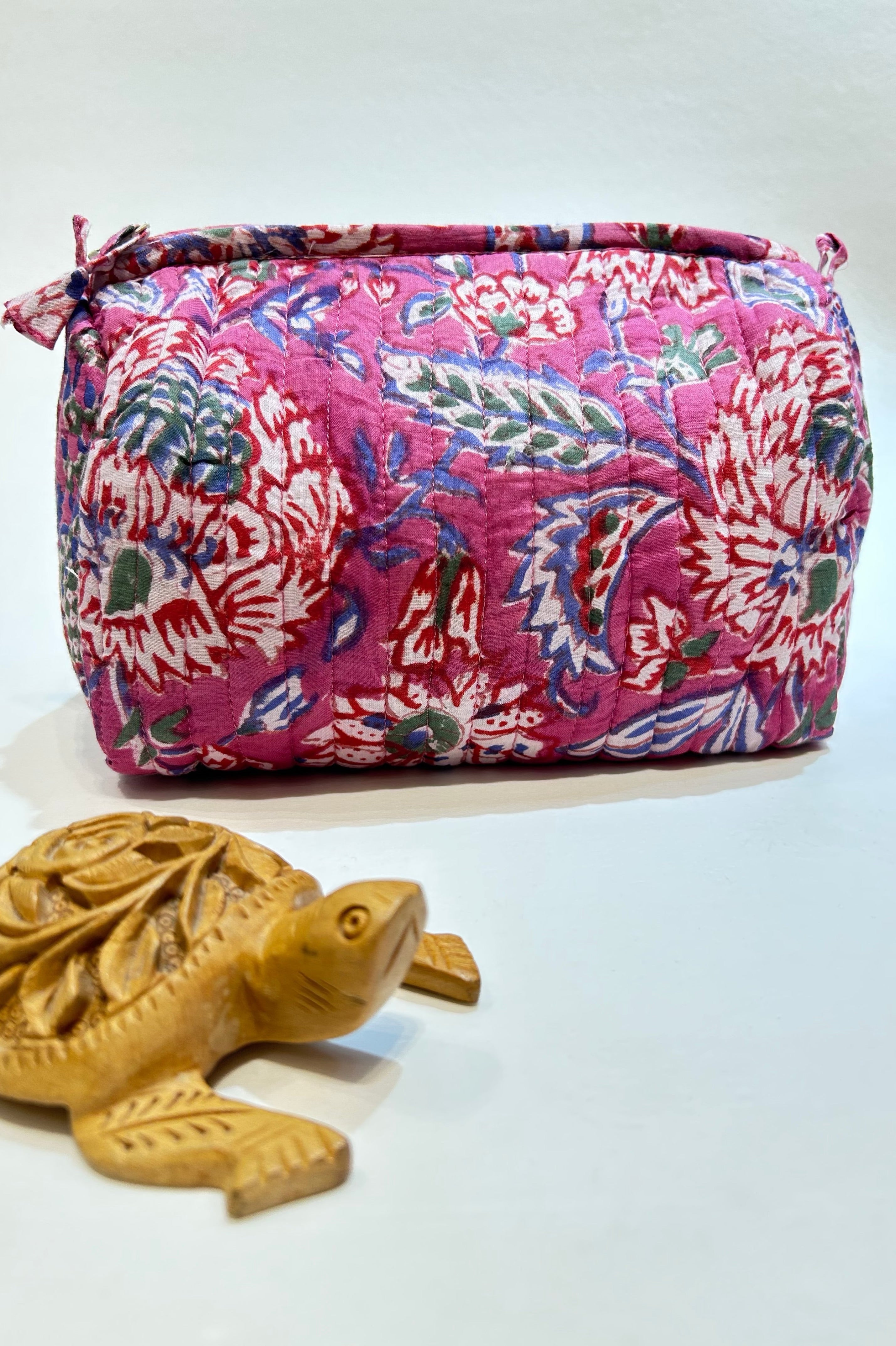 Pink Blossom Stepptasche mit Reißverschluss