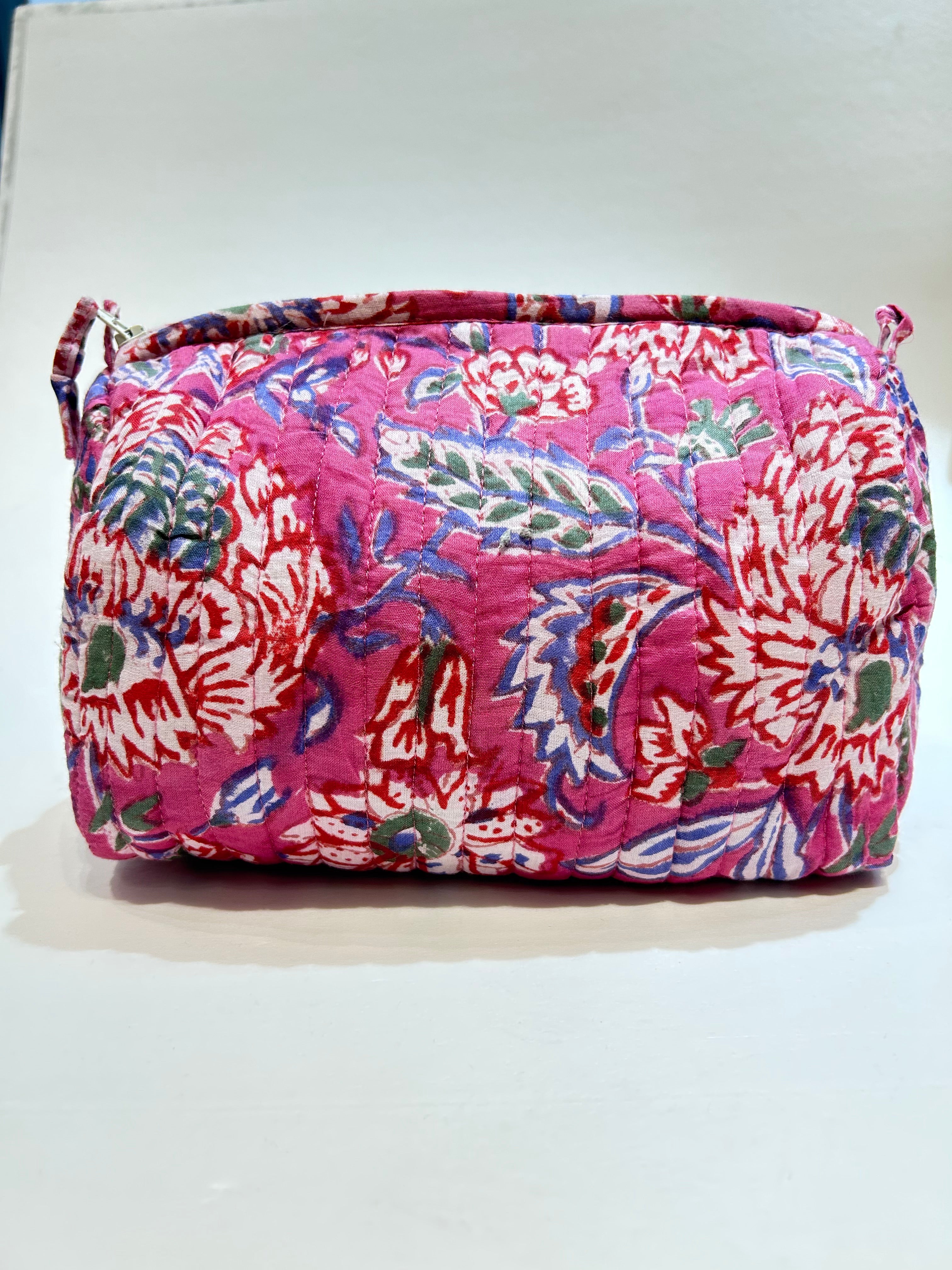 Pink Blossom Stepptasche mit Reißverschluss