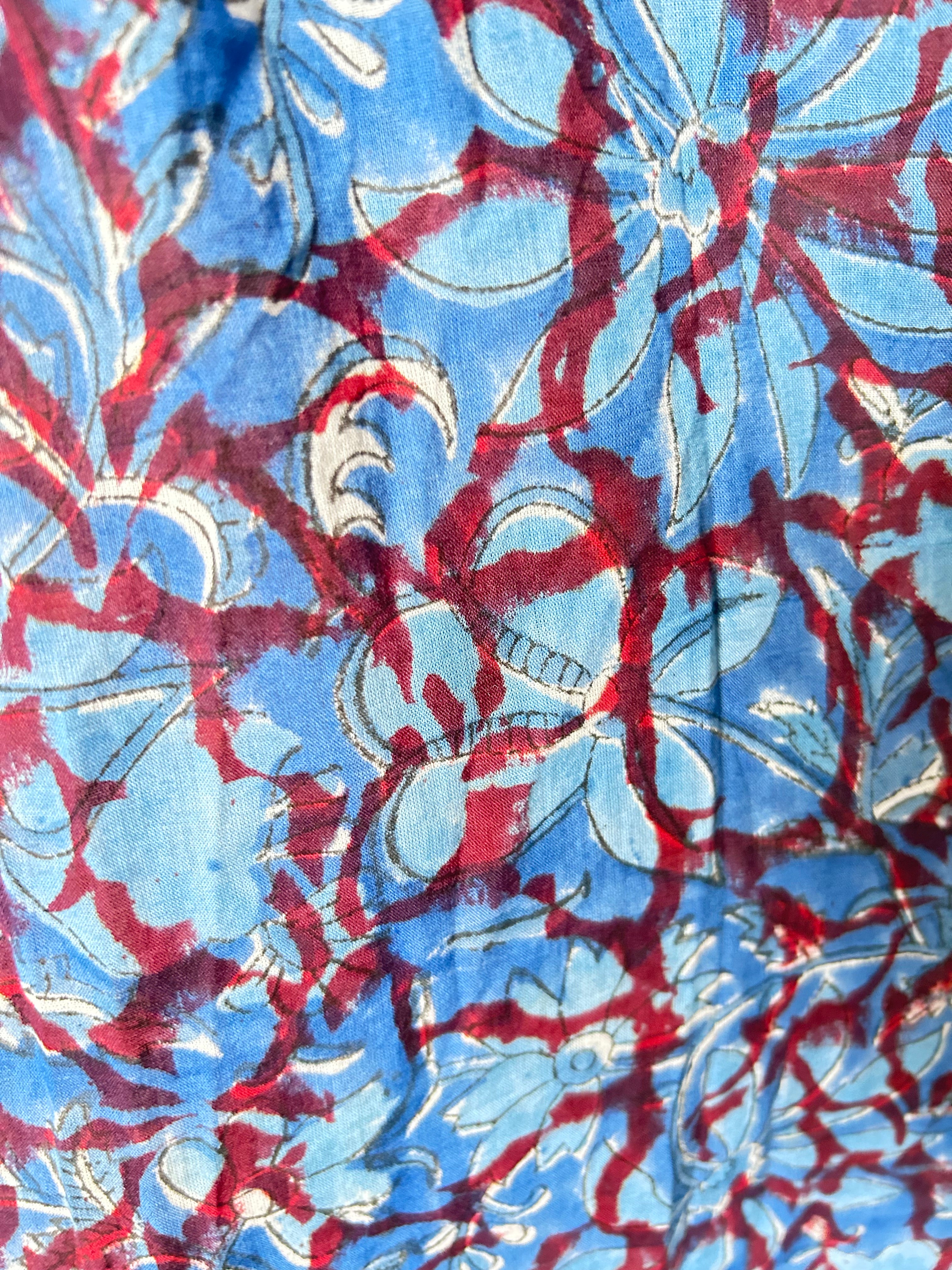 Lagoon Petal Handblock Kleid