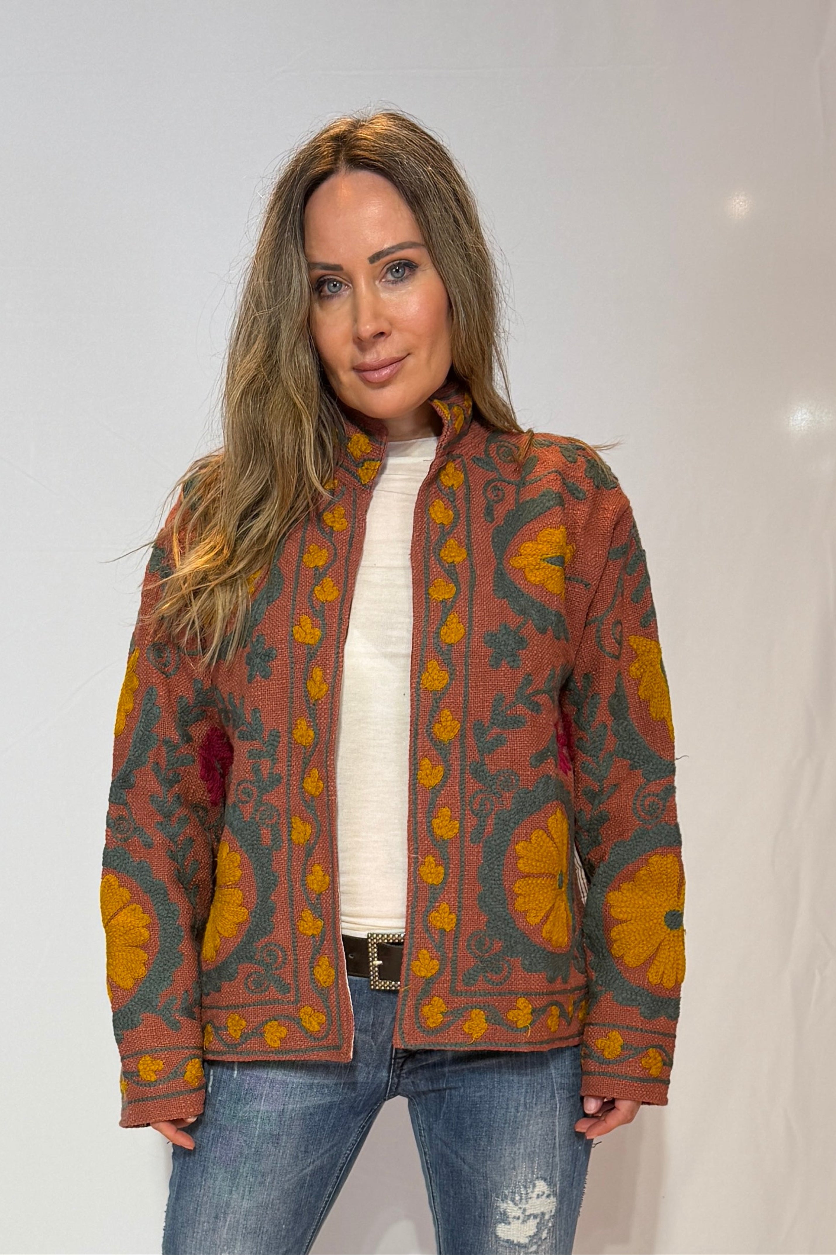 Hand-Embroidered Cotton Suzani Jacket – Dusty Rose & Golden Daisy