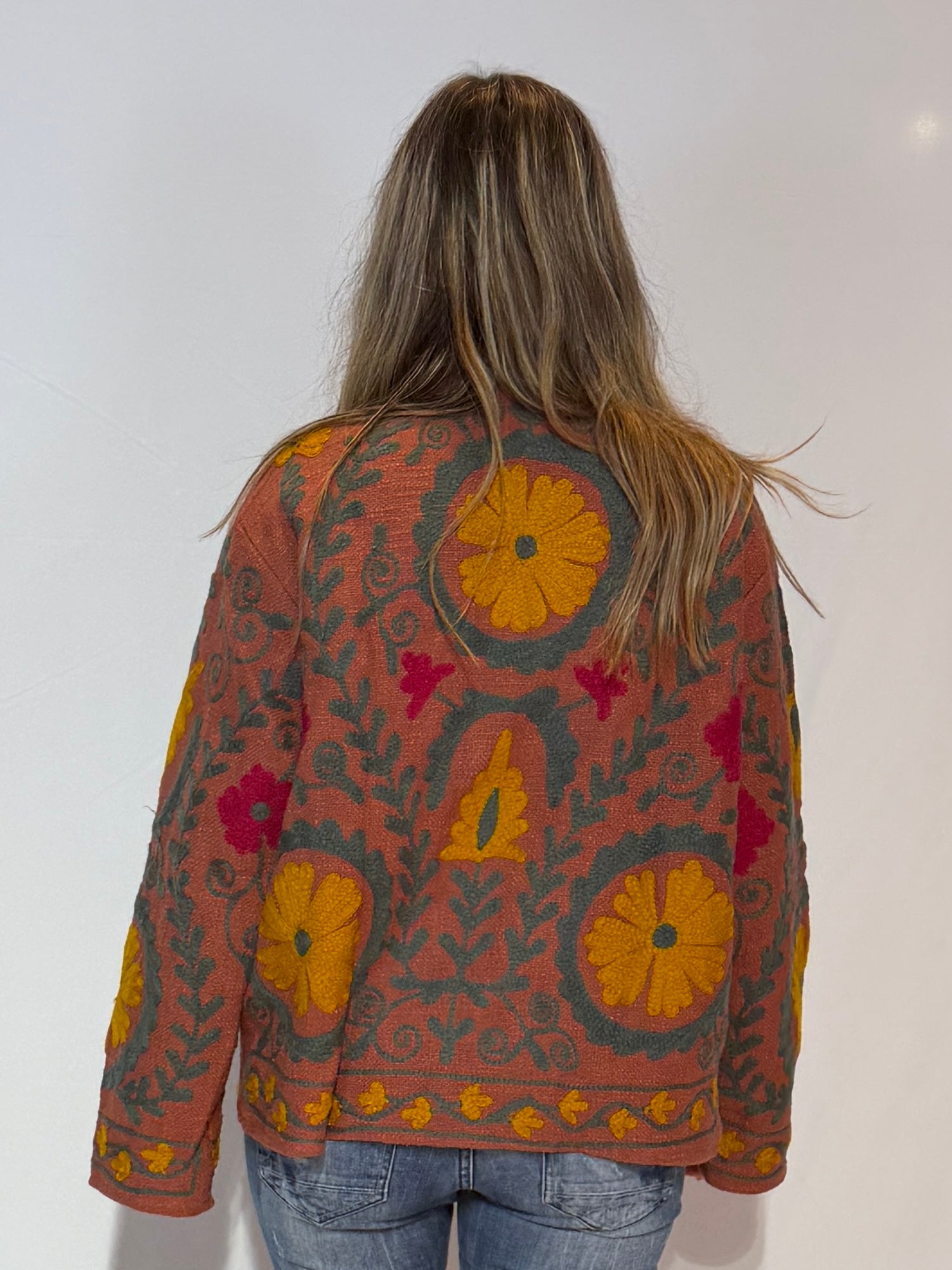 Hand-Embroidered Cotton Suzani Jacket – Dusty Rose & Golden Daisy