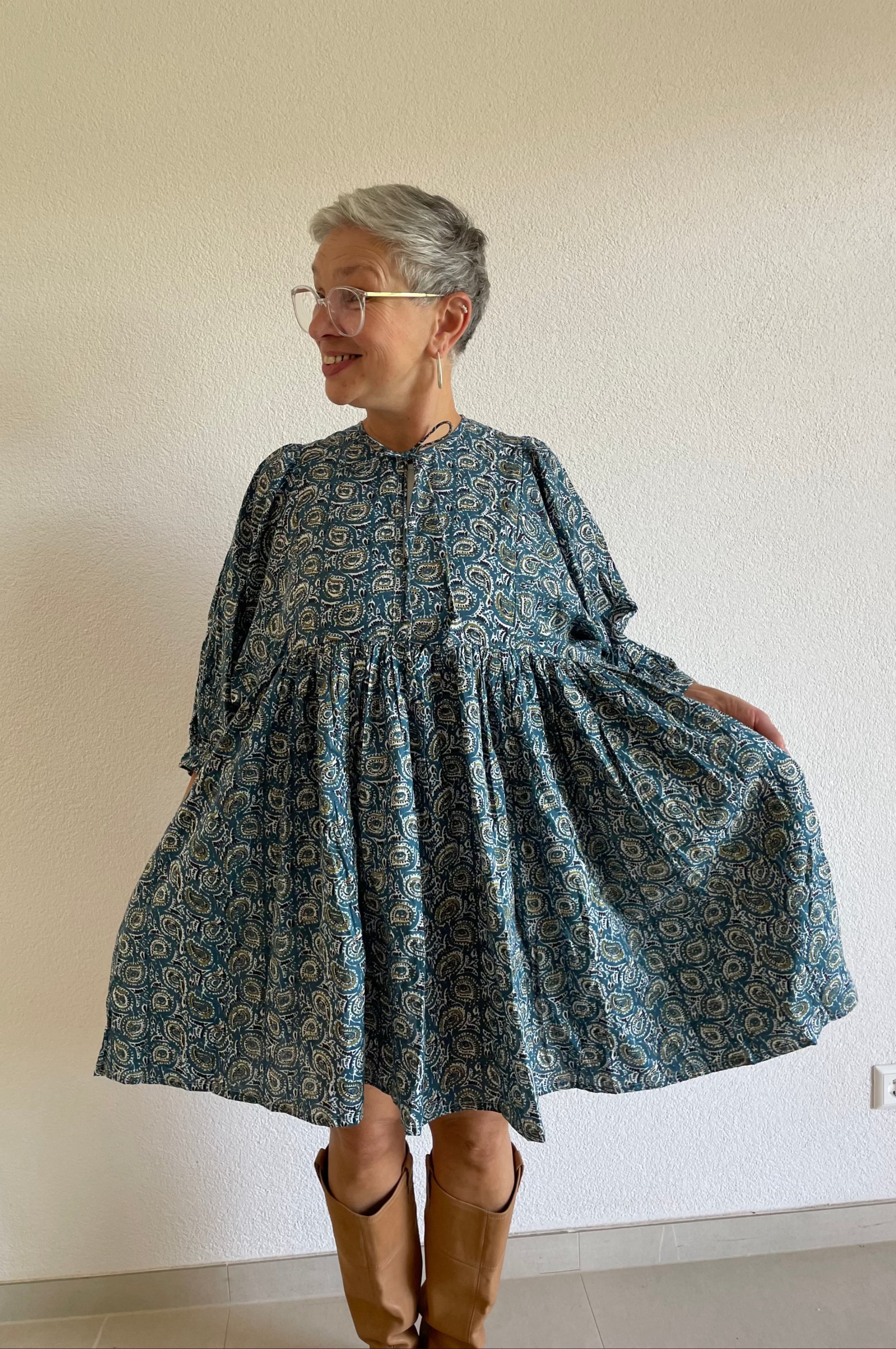 Ocean Bloom Handbedrucktes Kleid