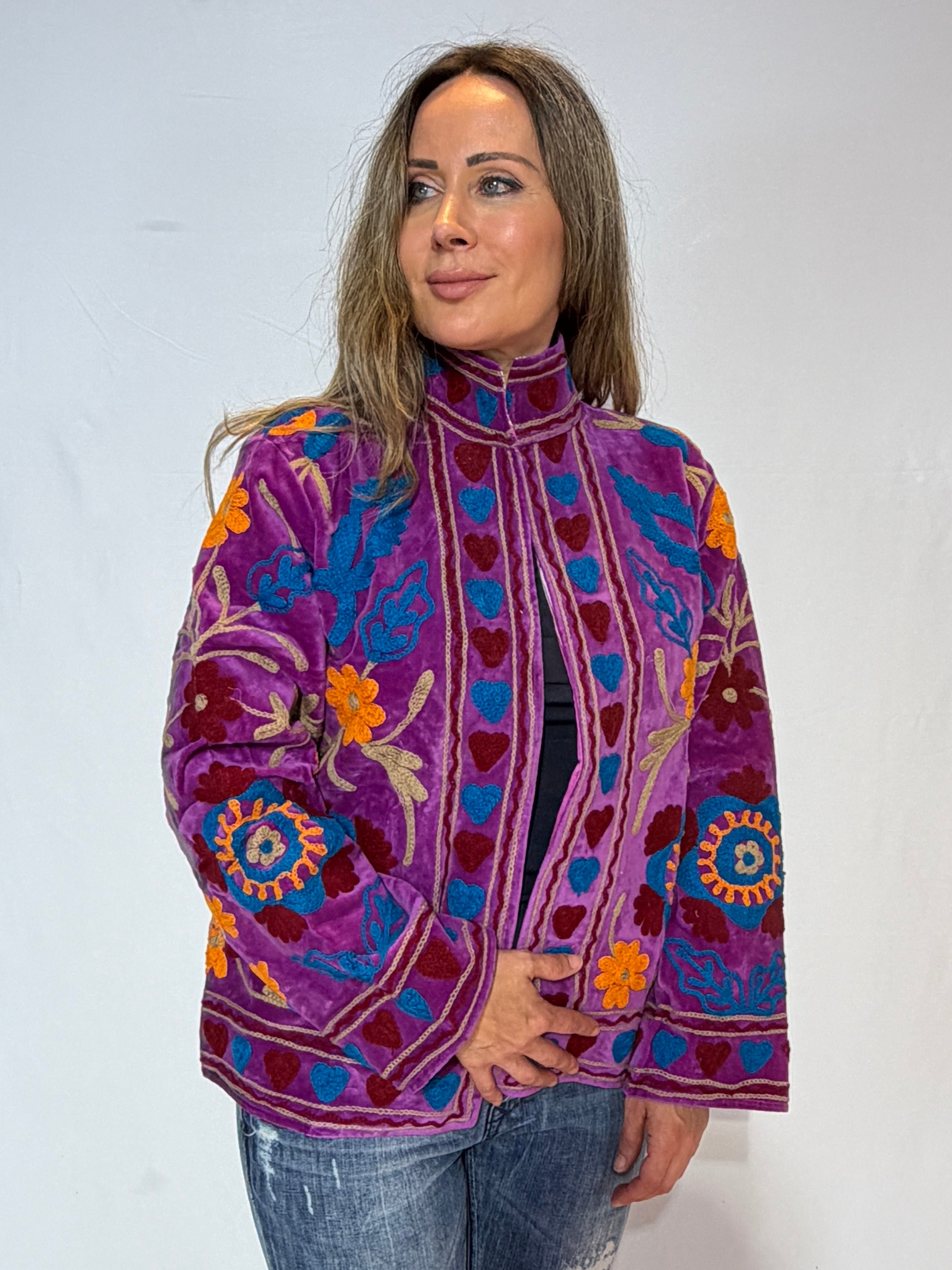 Hand-Embroidered Suzani Jacket – Orchid Purple Heart & Golden Bloom