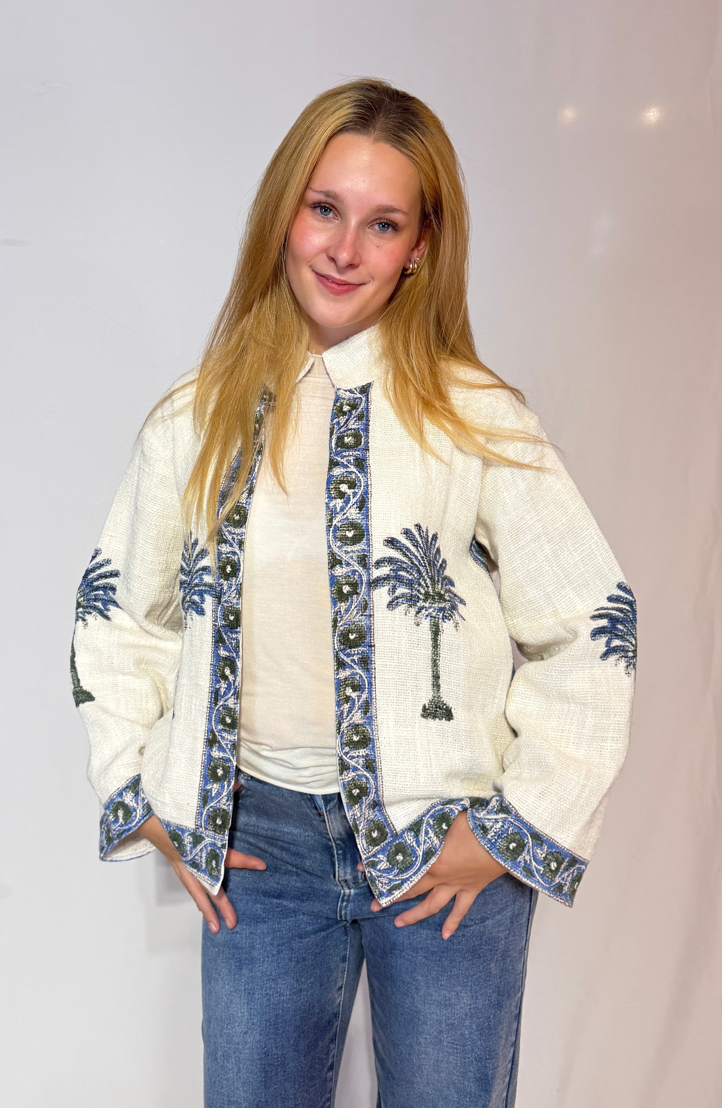 Hand-Embroidered Suzani Cotton Jacket – Ivory Palm & Blue Vine