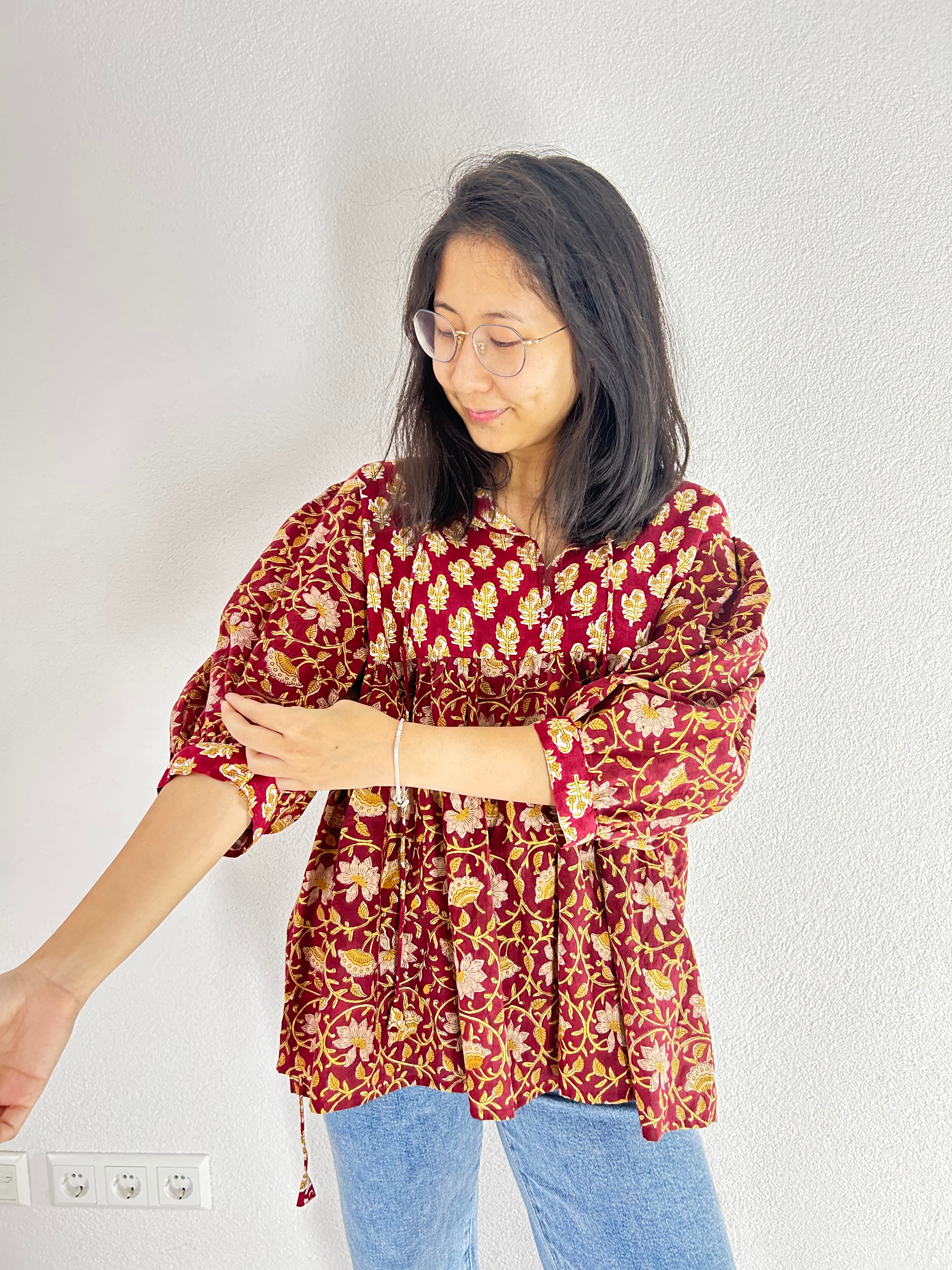 Ruby Garden Handgeblockte Bluse