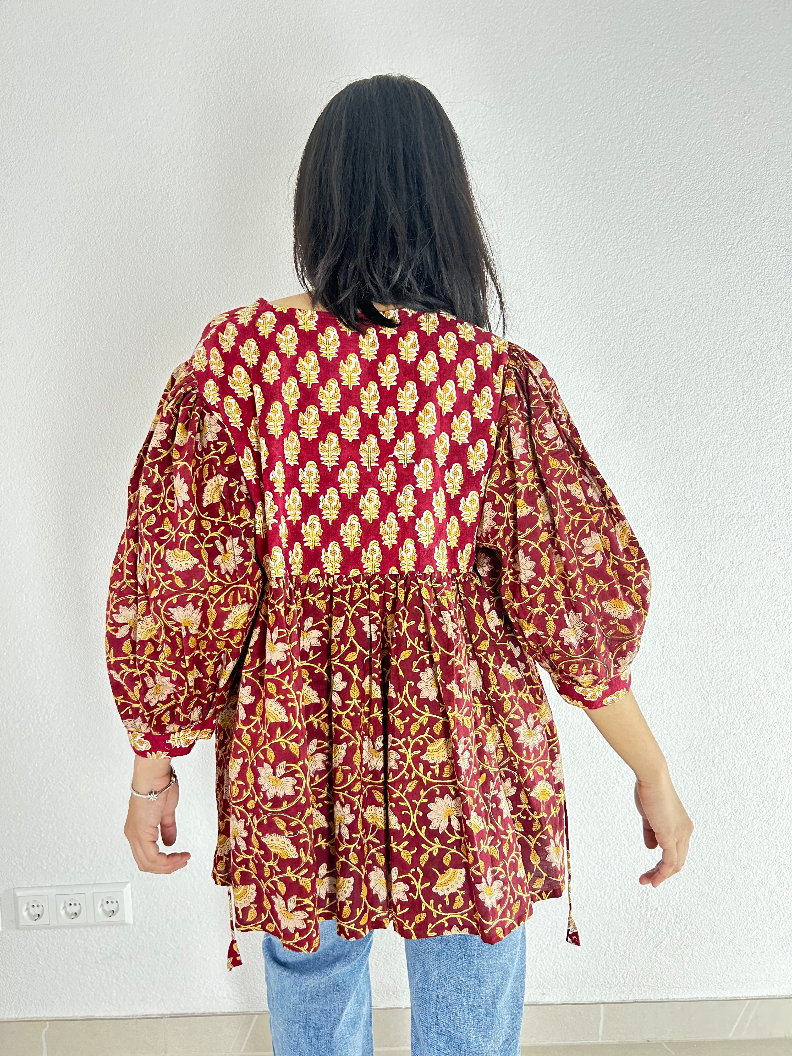 Ruby Garden Handgeblockte Bluse